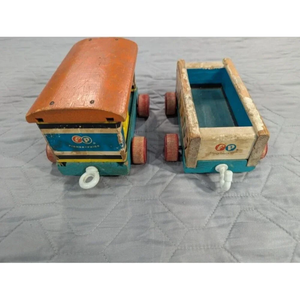 Vintage Fisher Price Wooden Train Cars Railroad Gondola Caboose Toy Set